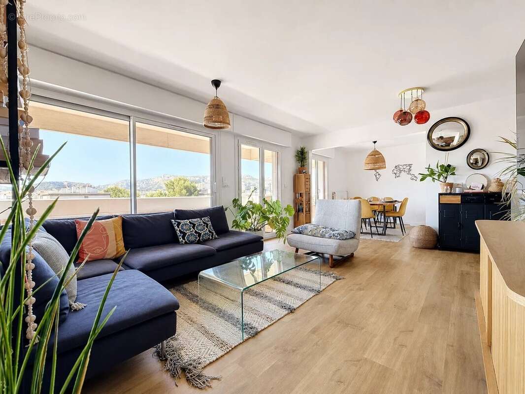 Appartement à MARSEILLE-8E