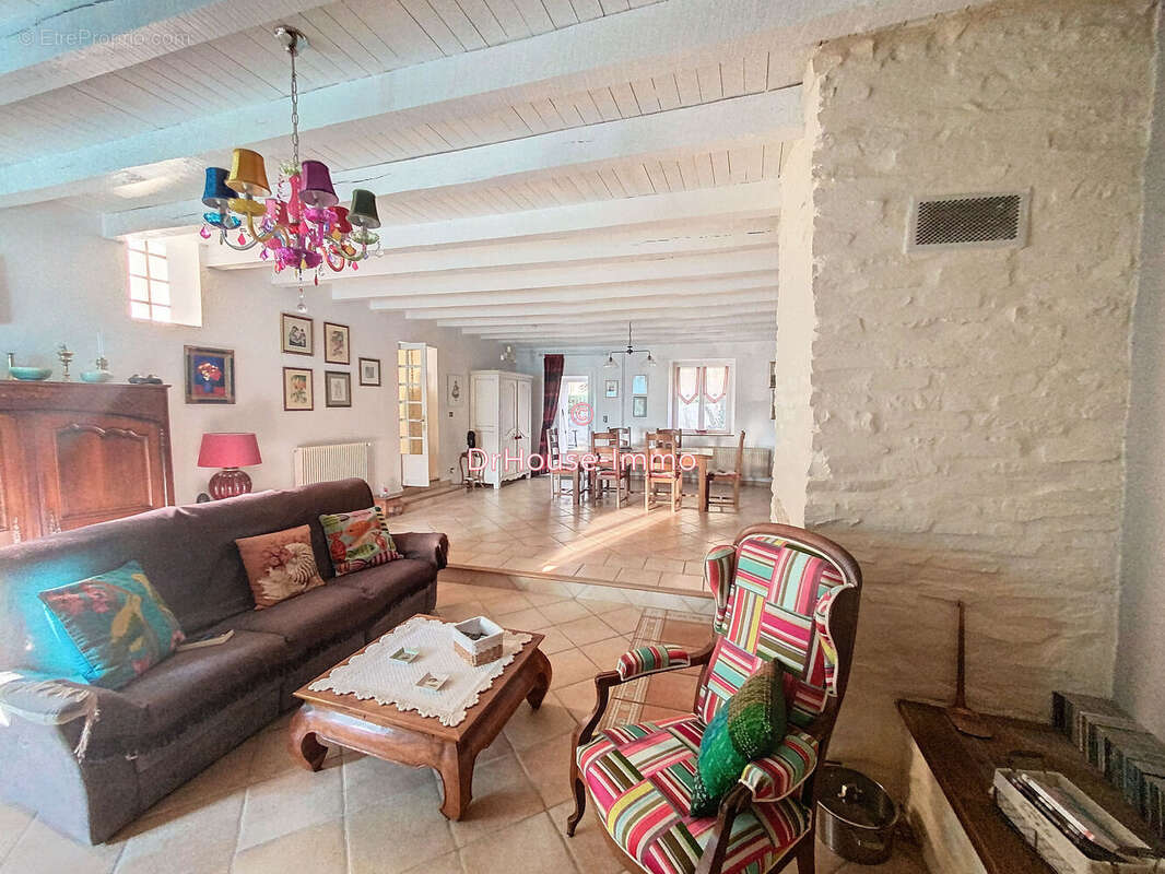 Maison à SAINT-MARY