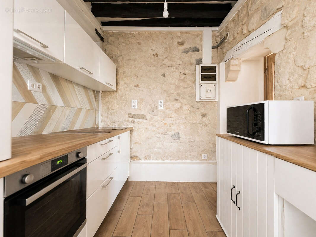 Appartement à LA CHAPELLE-EN-SERVAL