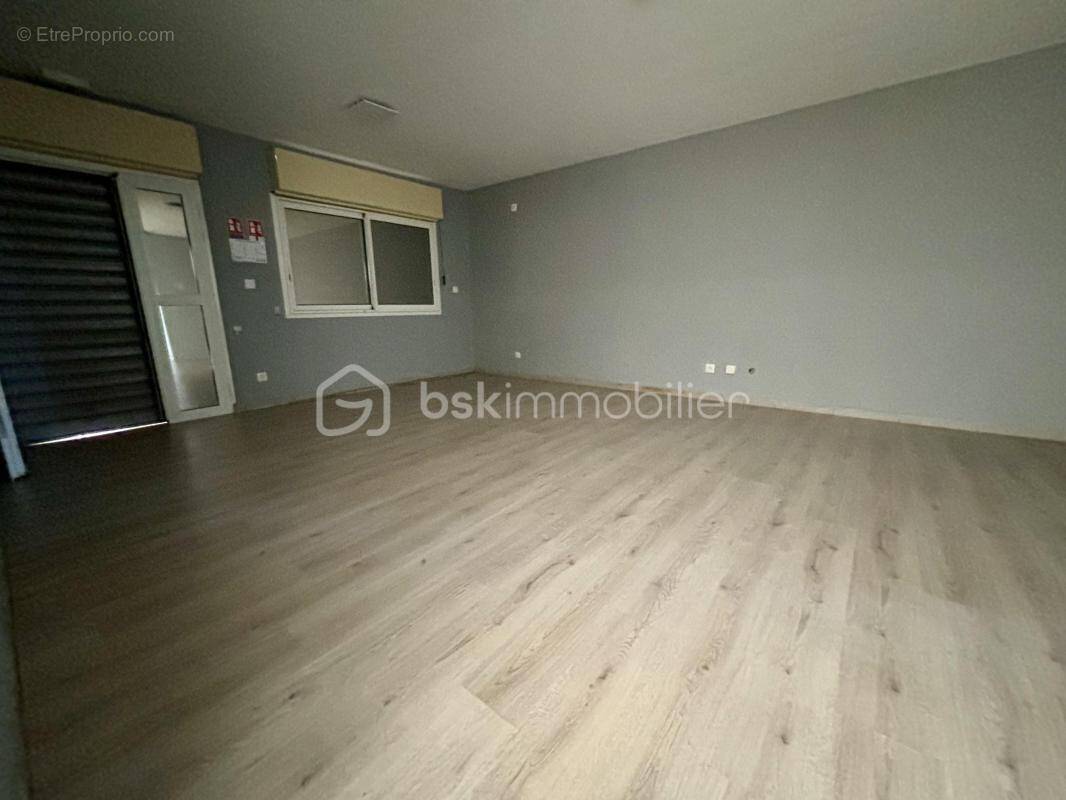 Appartement à SAINTE-SUZANNE