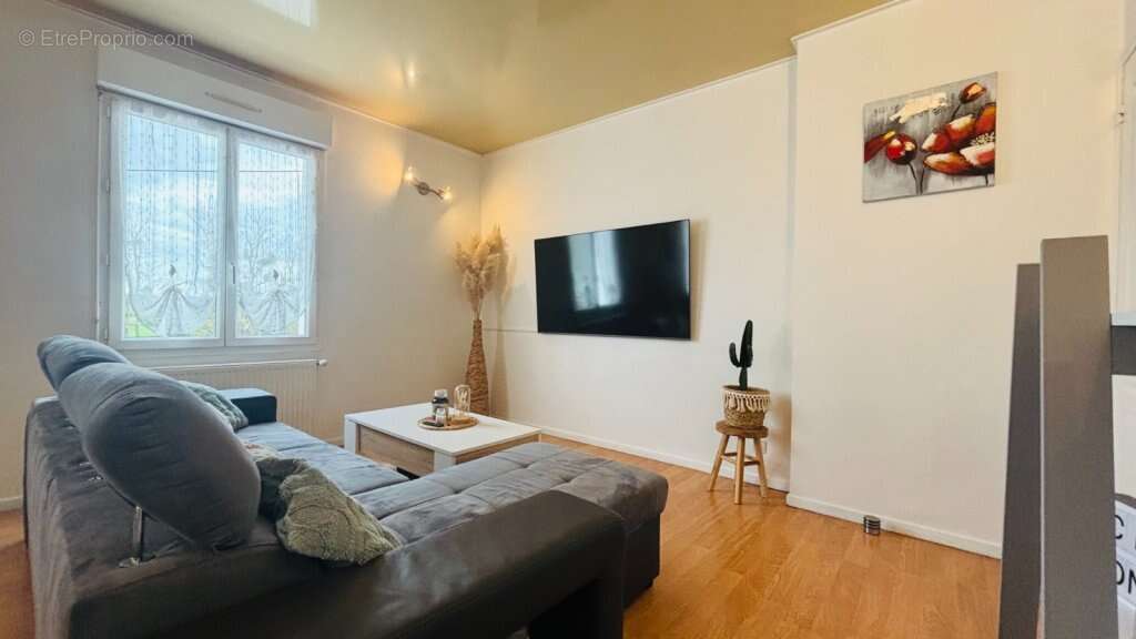 Maison à CIRY-LE-NOBLE