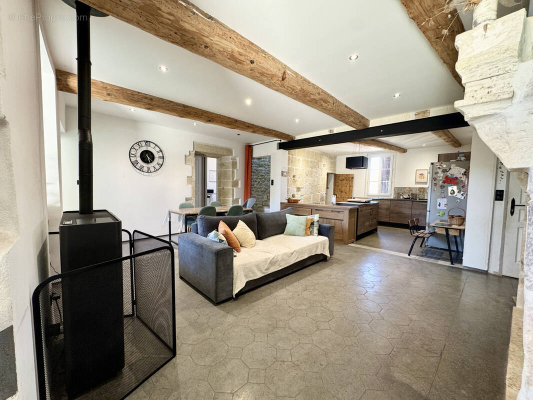 Maison à AIGUES-VIVES