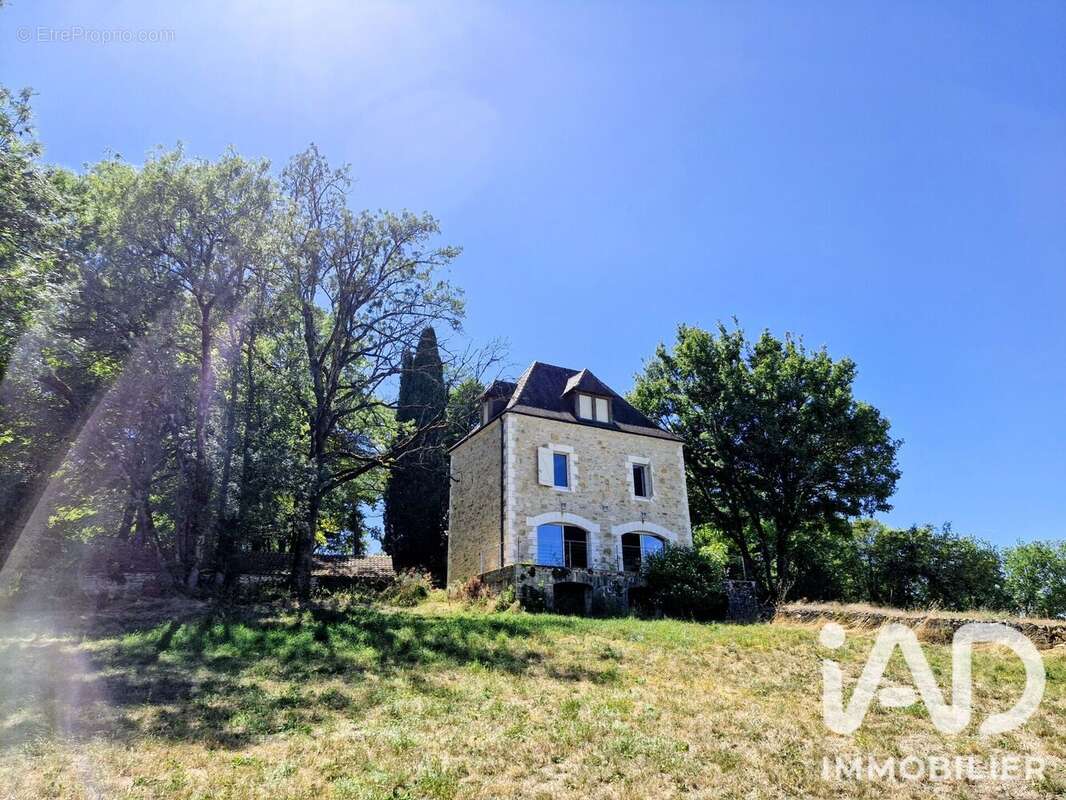 Maison 162 m² à Bouzic  - photo 3