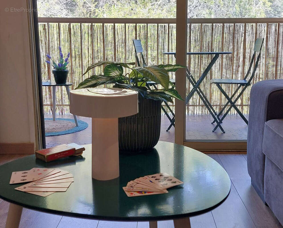 Appartement à PEYMEINADE