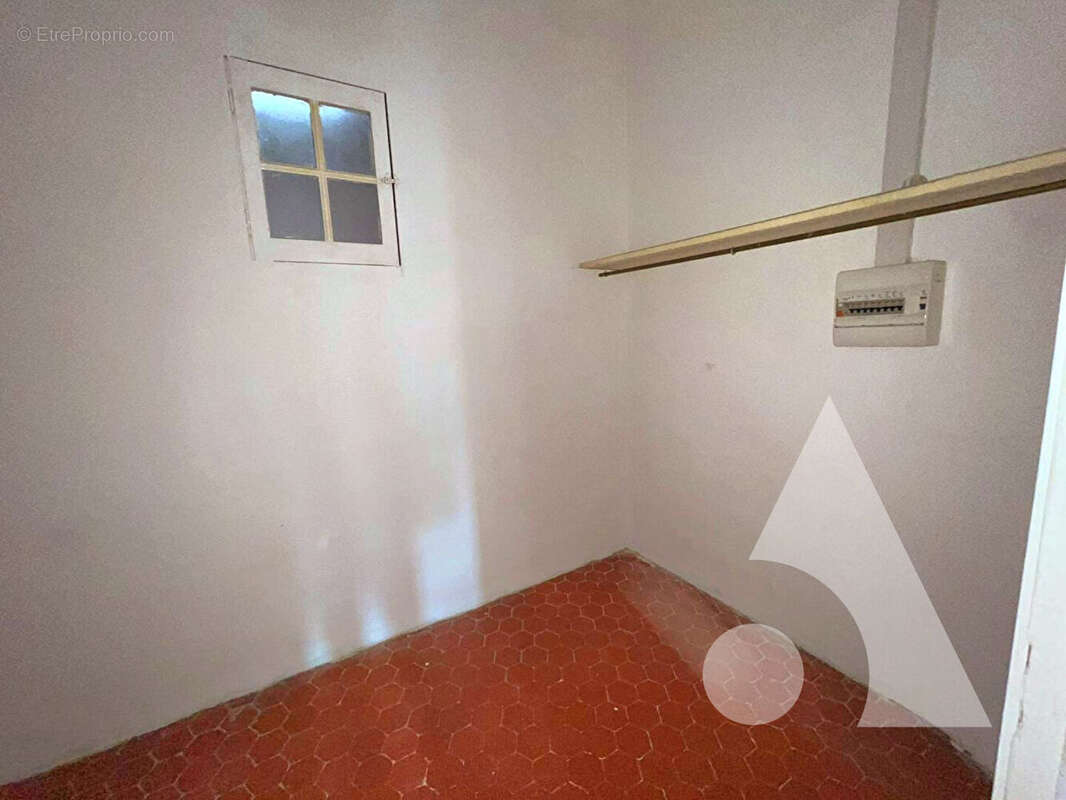 Appartement à SALERNES