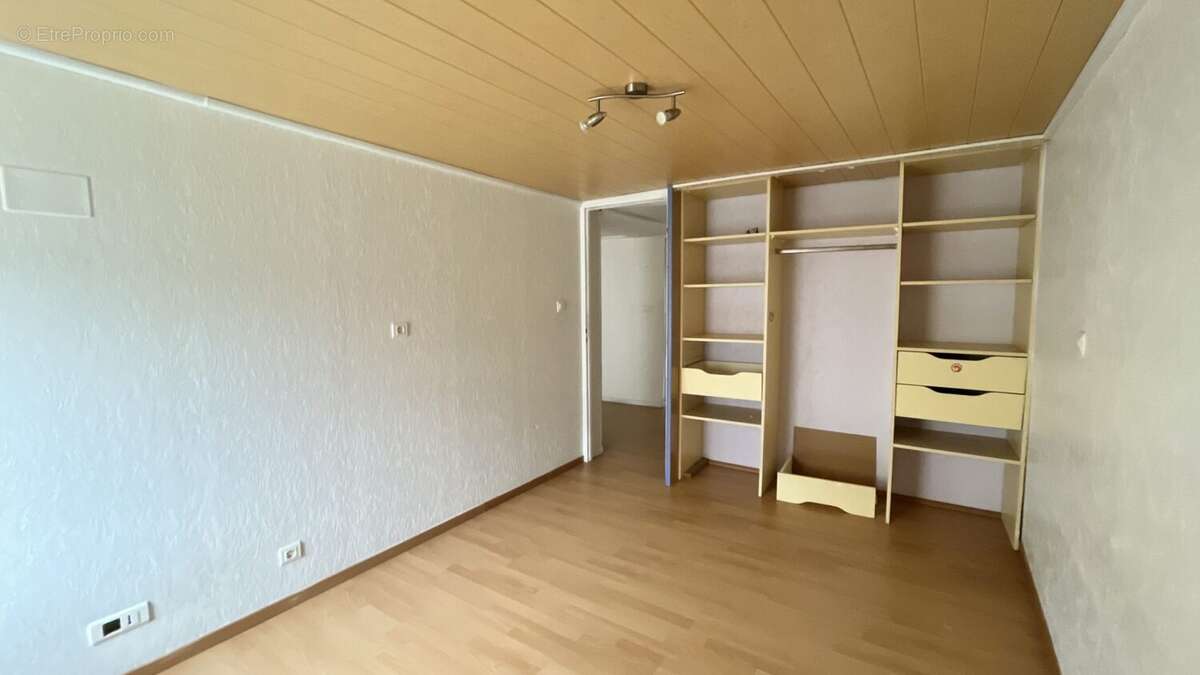 Appartement à CONTZ-LES-BAINS