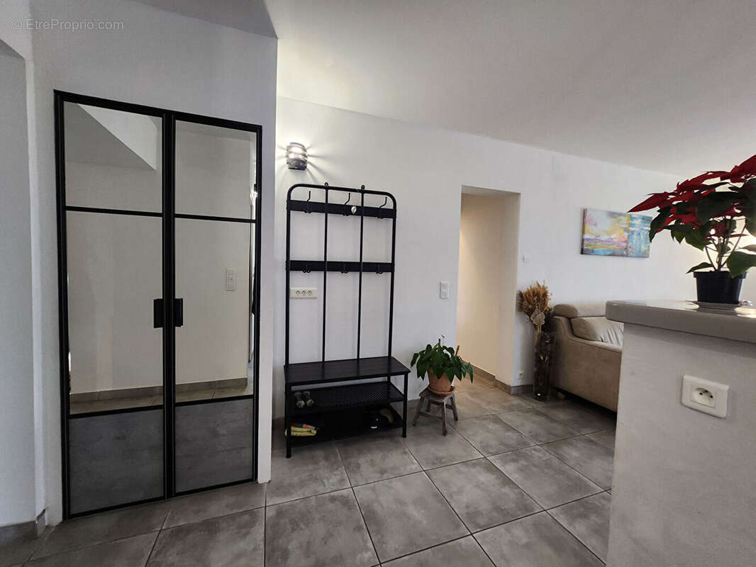 Autre à CHATEAUNEUF-DE-GADAGNE