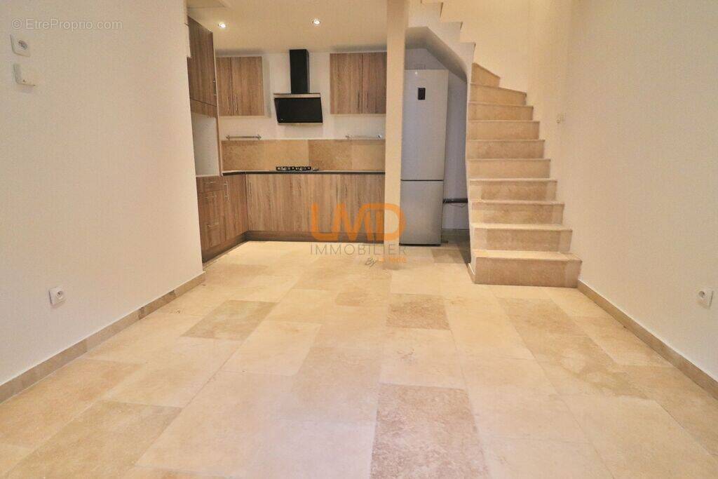 Appartement à BRUE-AURIAC