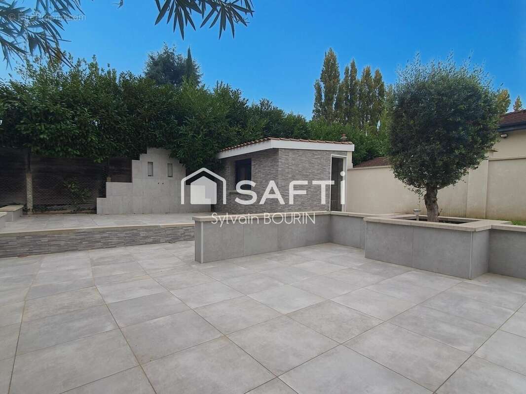 Photo 2 - Maison à PARCIEUX