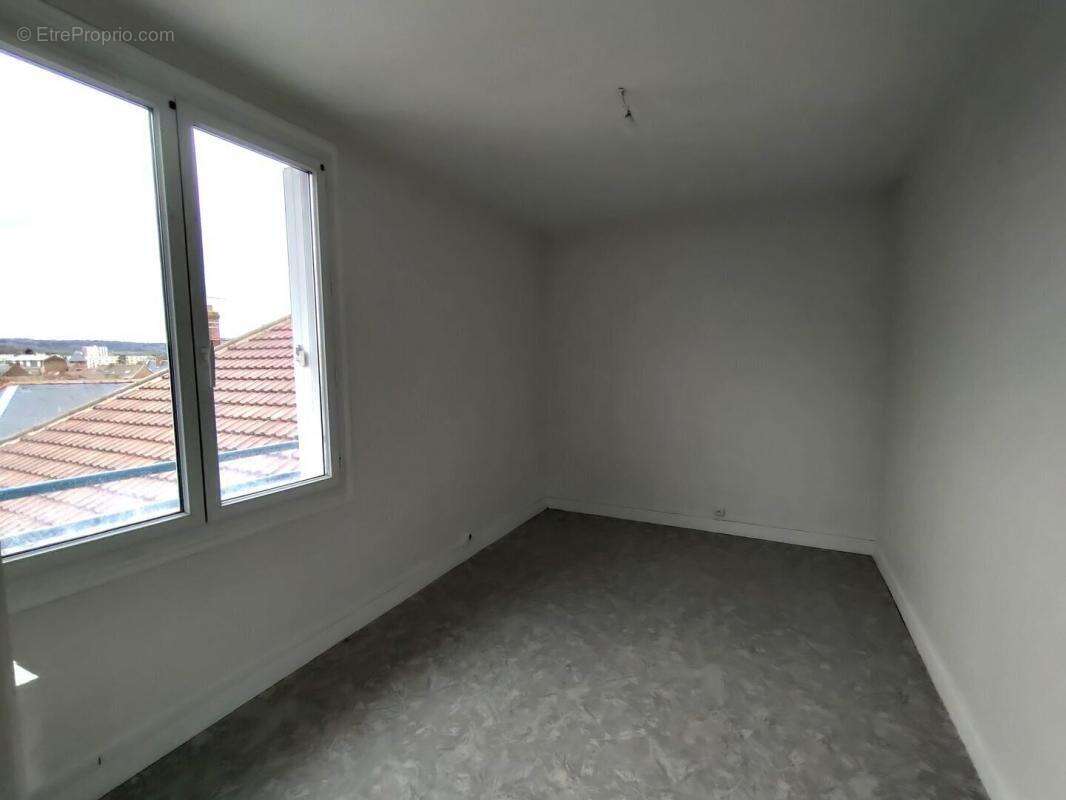 Appartement T4 70m² - Noyon - 6610.1.1.19 - photo 3