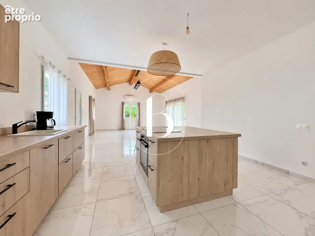 Maison 4 pièces 110 m² à vendre à Ruoms (07120) - photo 8