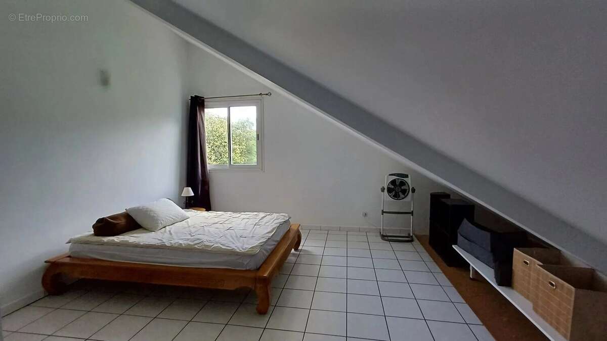 Maison à LES AVIRONS