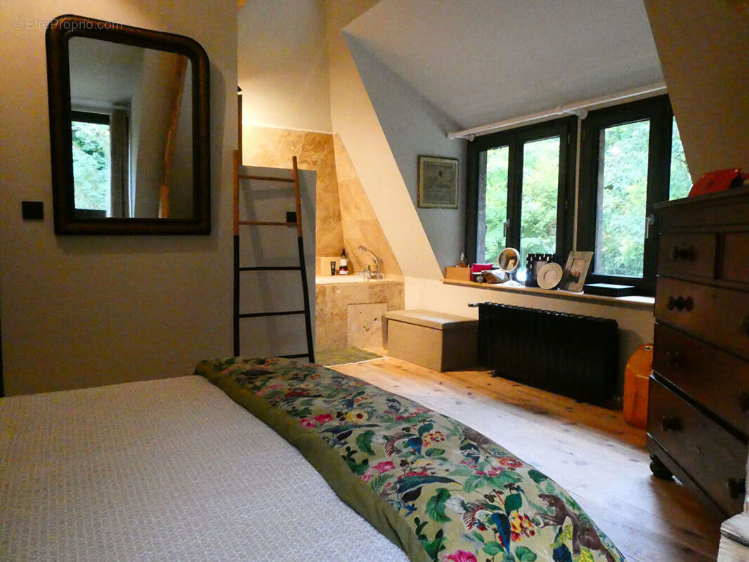 Maison à CORMEILLES