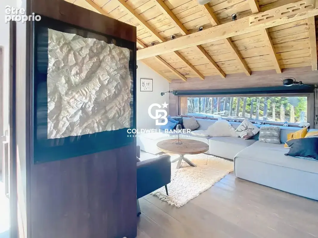 Chalet mitoyen - 121 m² - 5 chambres - Les Houches - photo 5