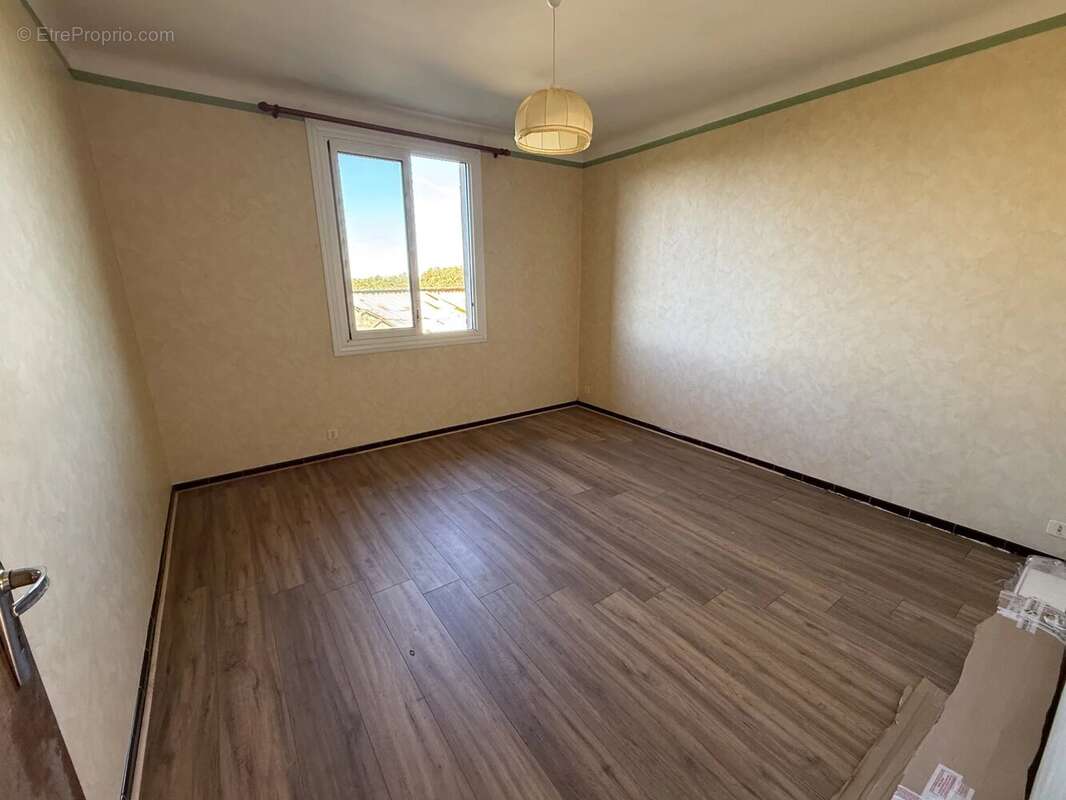 Maison à CASTELNAVET