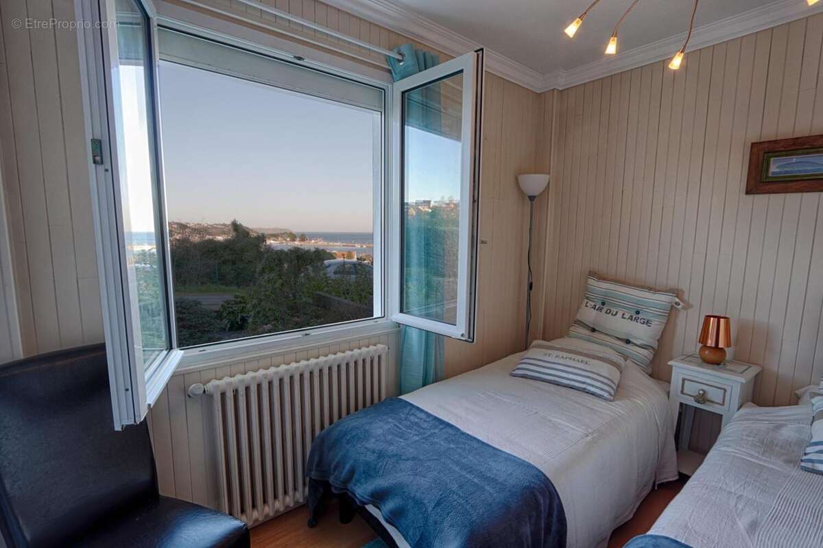 Maison 80 m² à Perros-Guirec  - photo 8