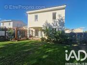 Photo 1 - Maison à SAINT-LAURENT-DES-ARBRES