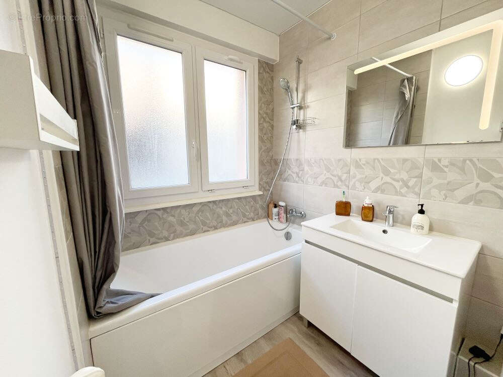 Appartement à CHAMALIERES