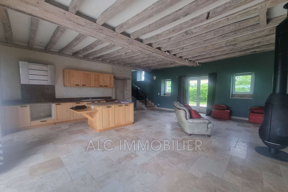 Maison à MORTAGNE-AU-PERCHE