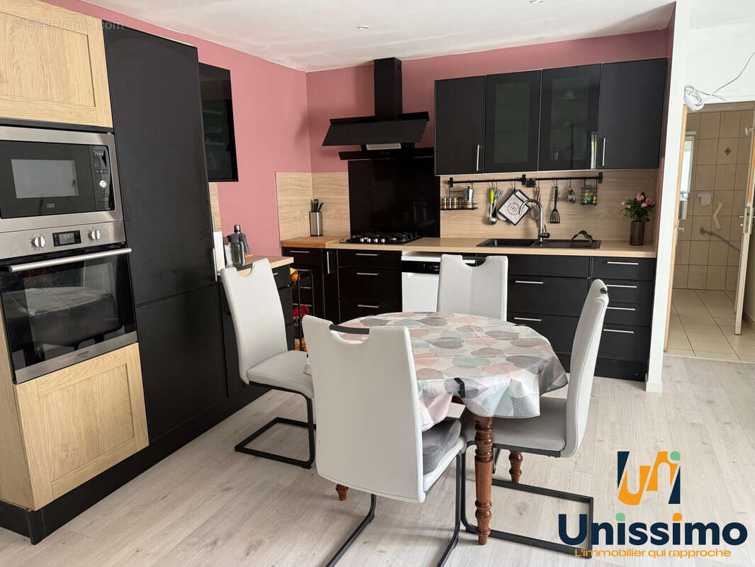 Appartement à AUDINCOURT