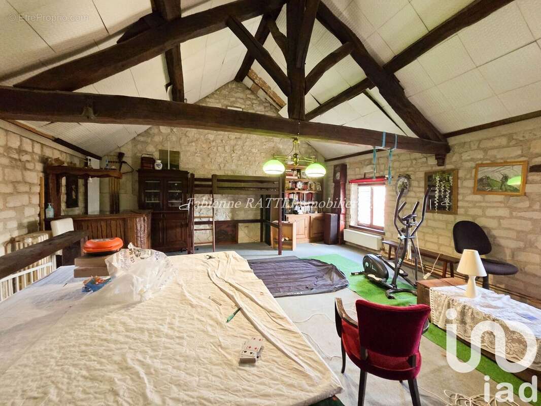 Photo 2 - Maison à CARRIERES-SUR-SEINE