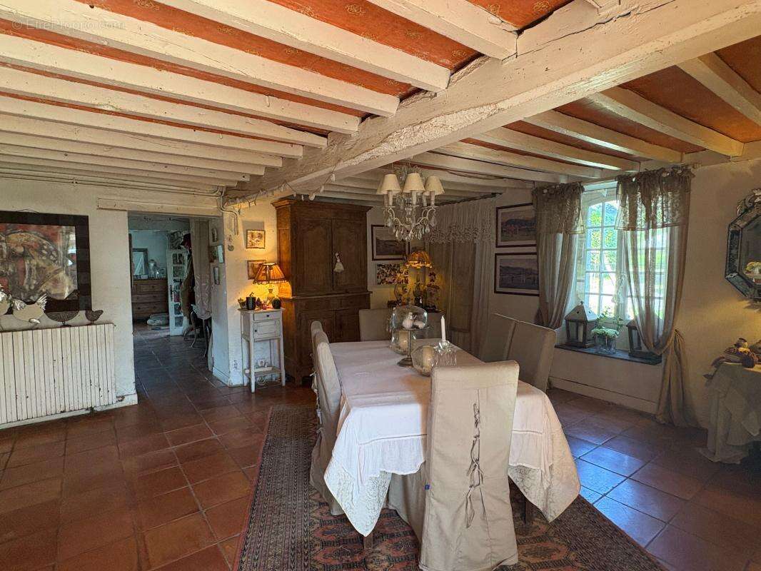 Maison à HAUT-DE-BOSDARROS