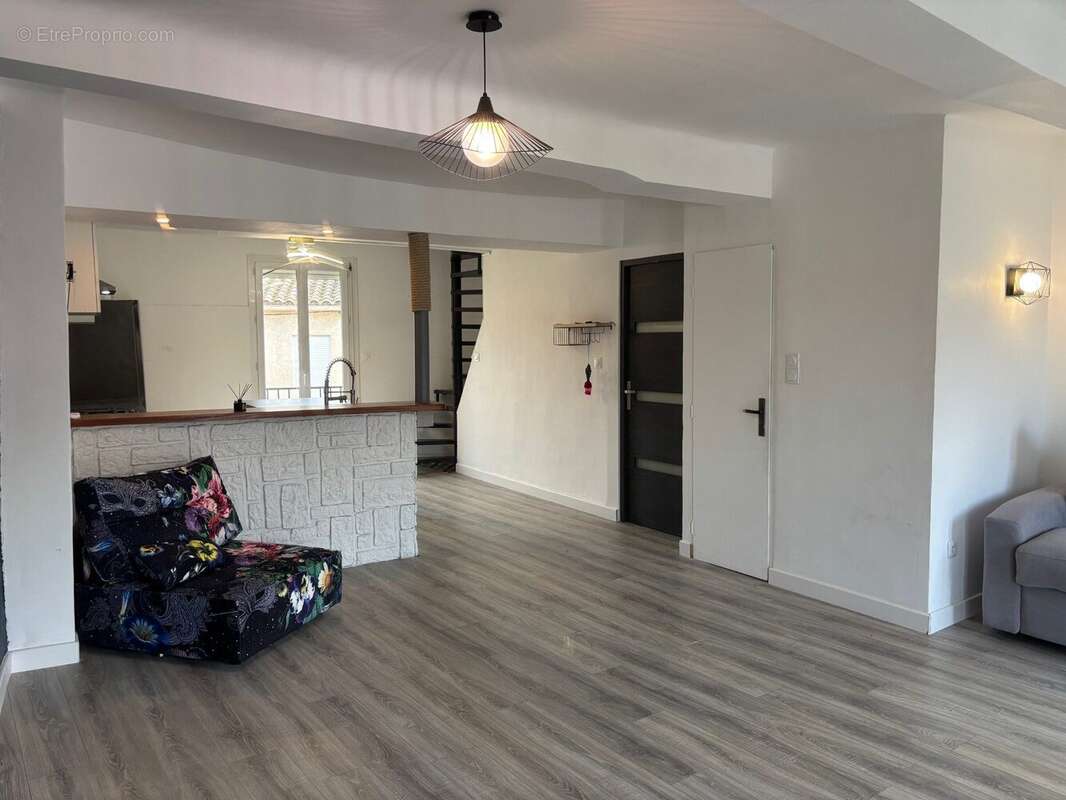 Appartement à BAGES