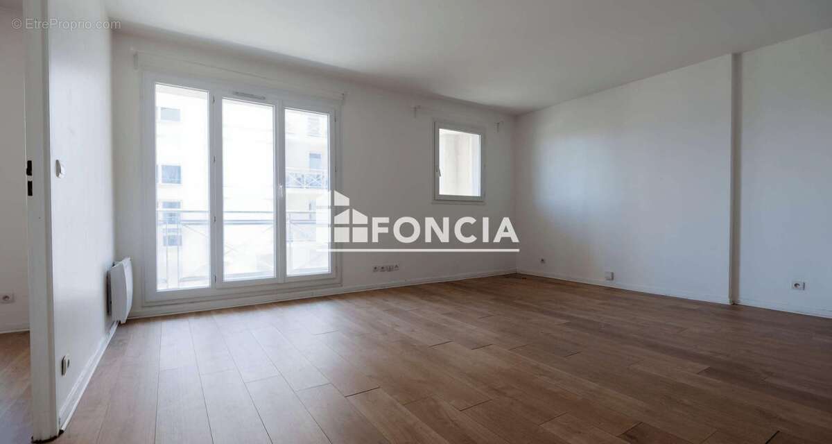 Appartement à MELUN