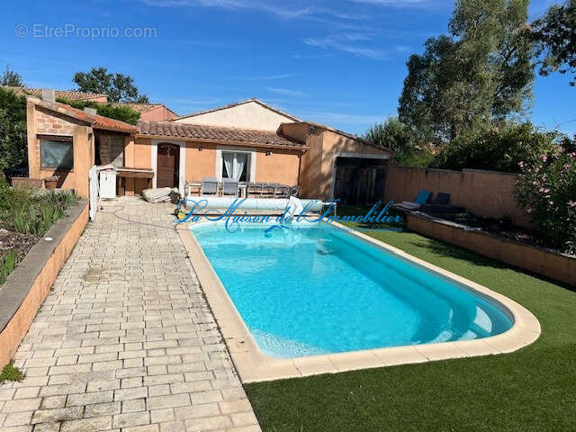 Lédignan, belle Villa F5 avec piscine sur 1428 m2 de terrain clos et aménagé, calme et sans vis-à vis - photo 4