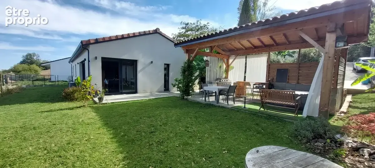 Photo Maison à Beaumont-Sur-Leze au prix de 335 000€