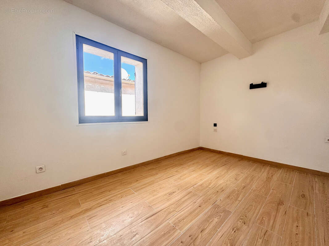 Appartement à VAISON-LA-ROMAINE