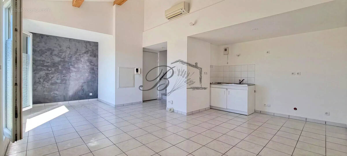 Appartement à PERTUIS