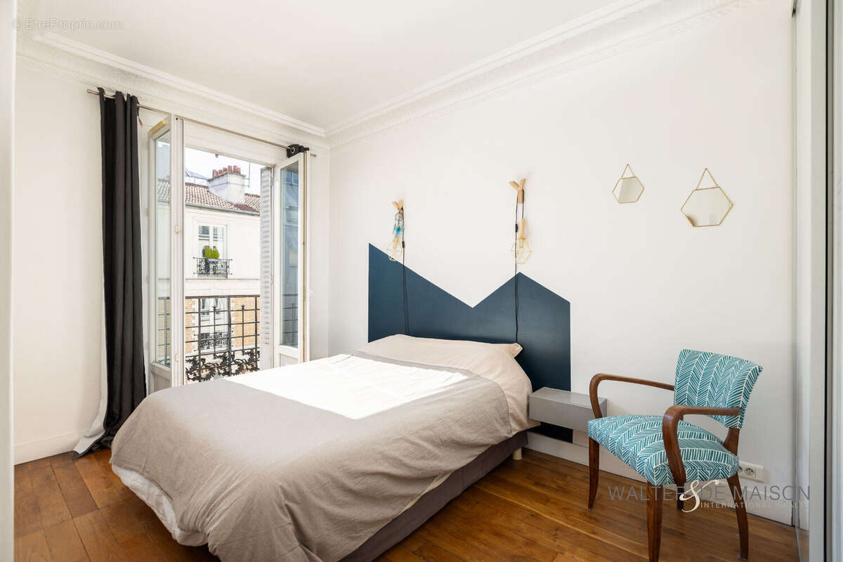 Appartement à PARIS-20E