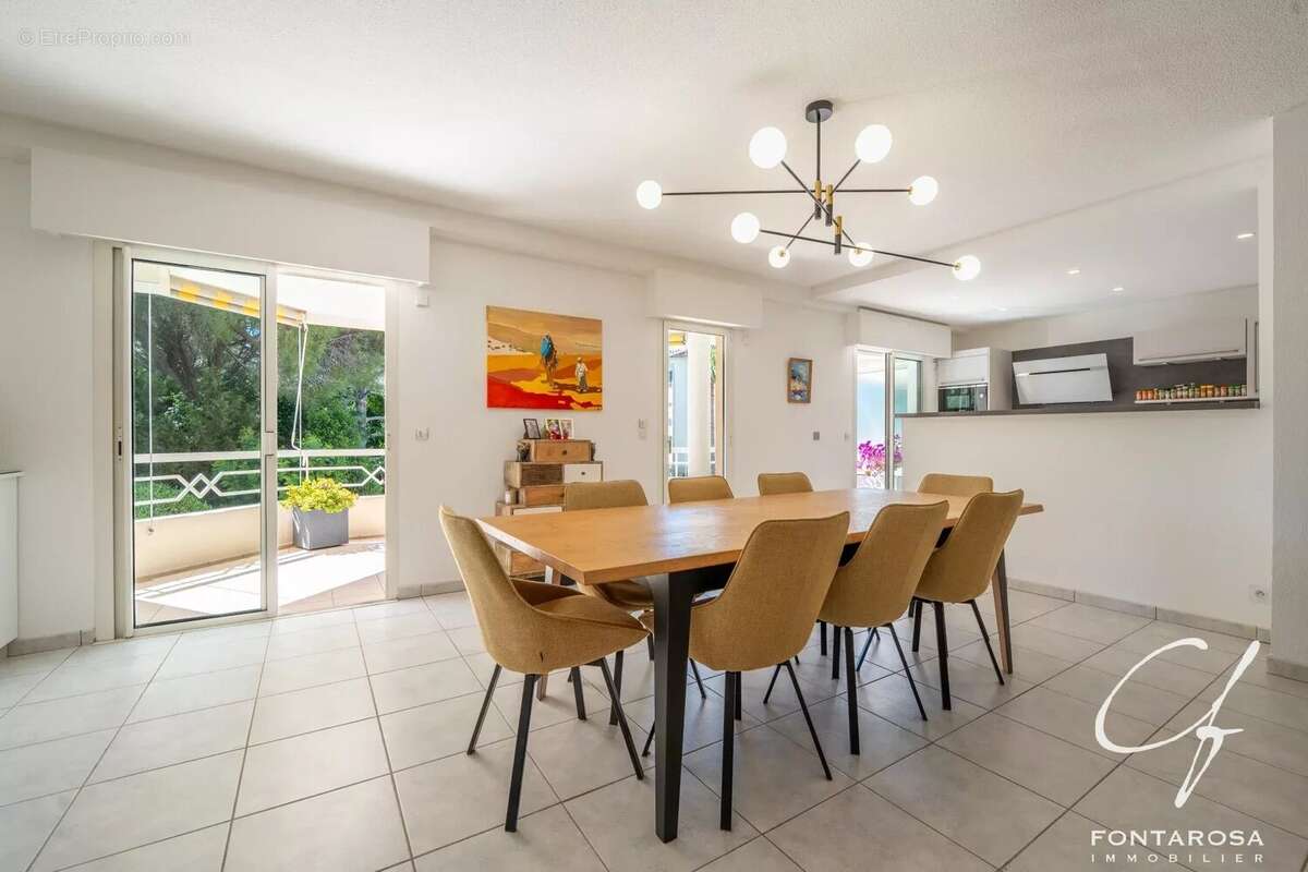 Appartement à SAINT-RAPHAEL