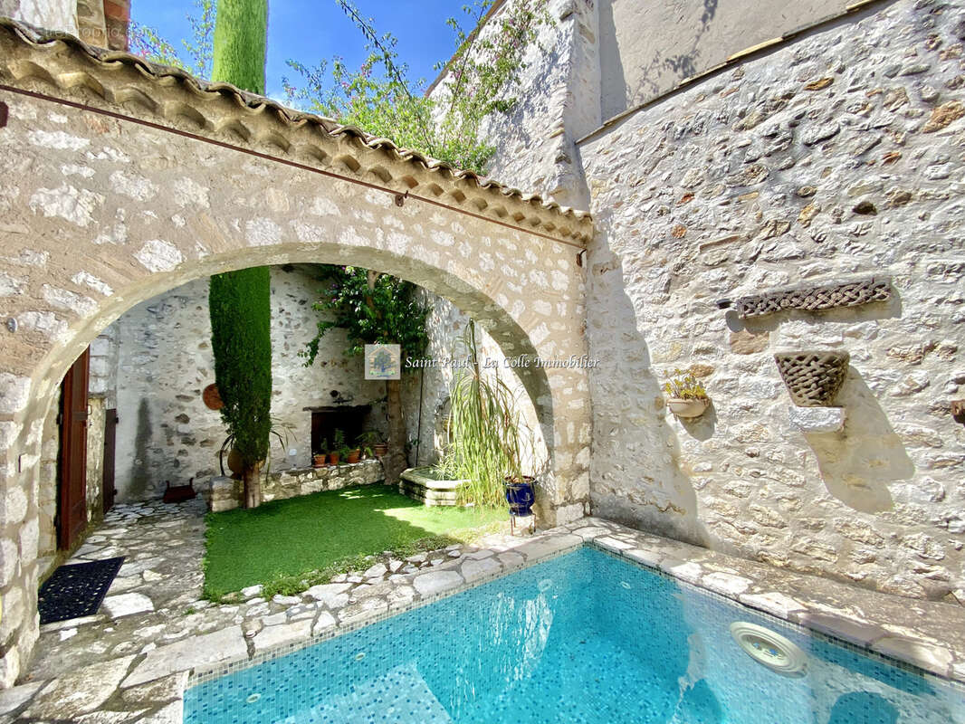 Maison à SAINT-PAUL