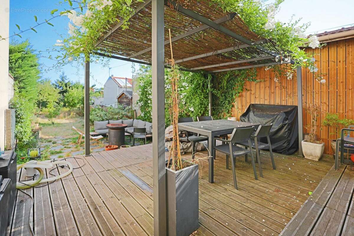 Maison 111 m² à Montreuil  - photo 3