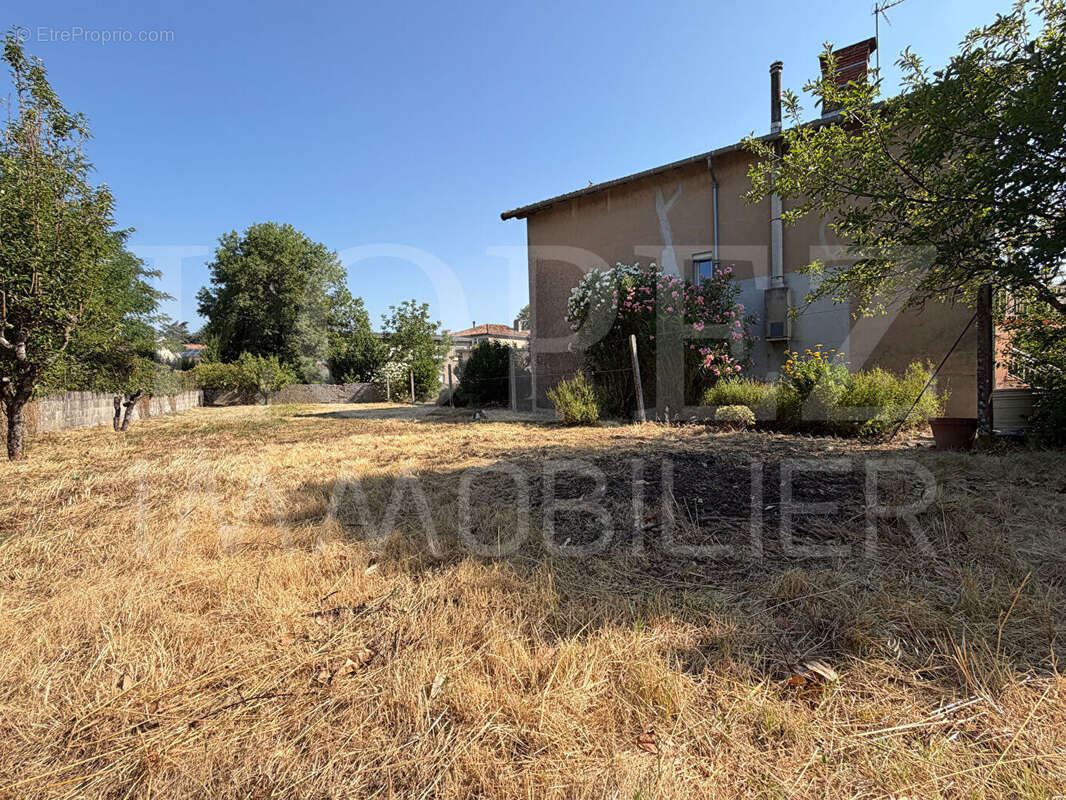 Maison + vaste garage à Labruguière - photo 13