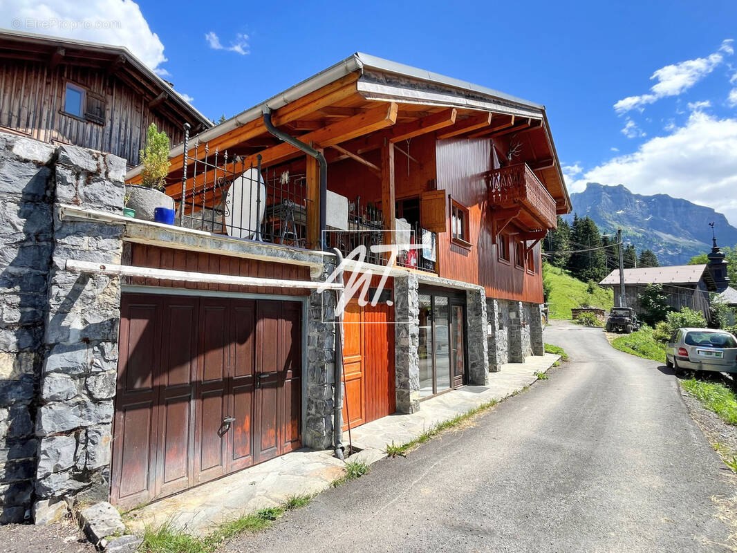 Maison à SIXT-FER-A-CHEVAL