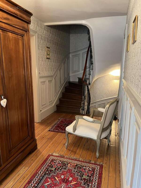 Maison à CHAMPILLON