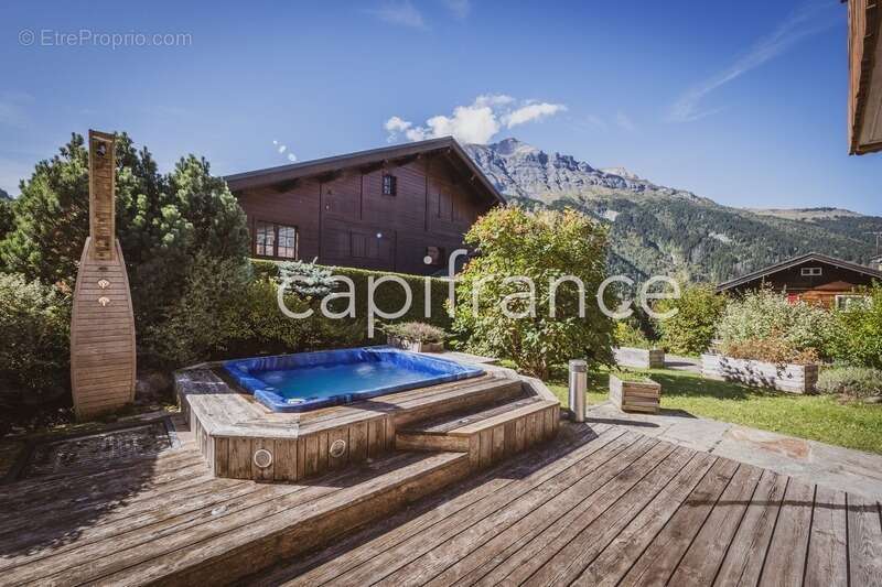 Maison à LES CONTAMINES-MONTJOIE