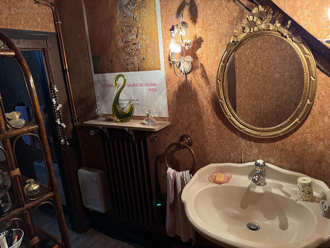 Appartement à MOULINS