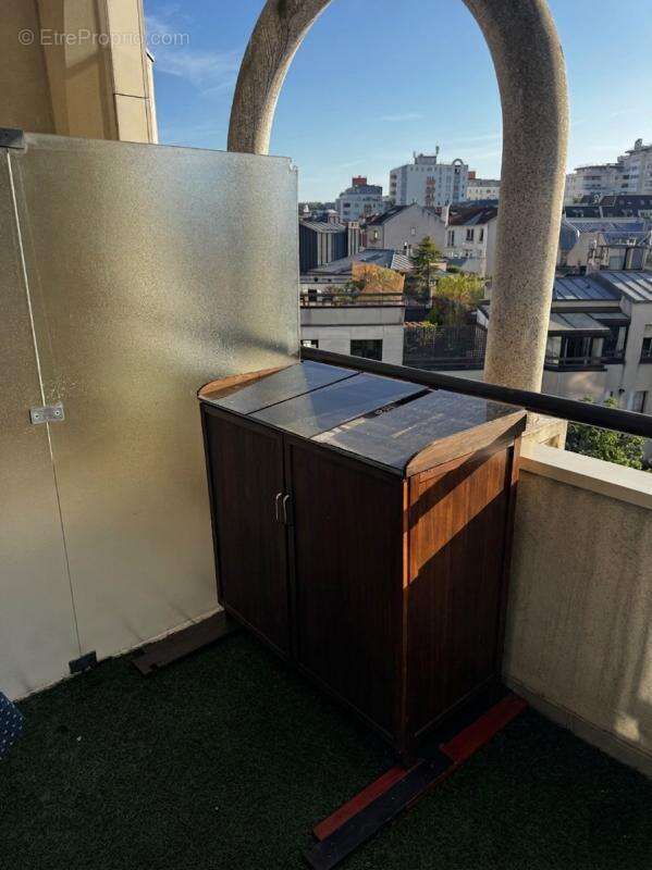 Appartement à SURESNES