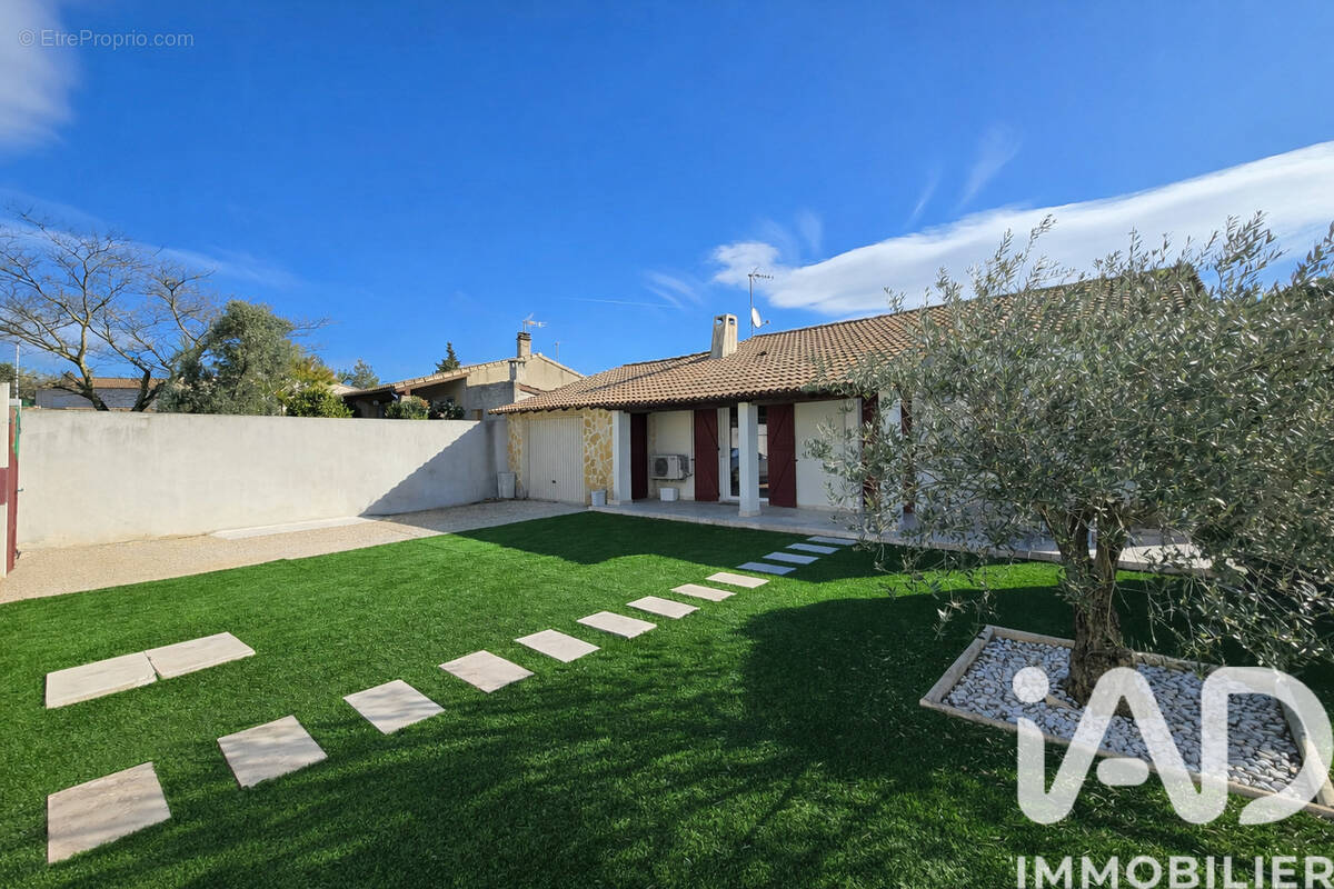 Photo 1 - Maison à BAGNOLS-SUR-CEZE