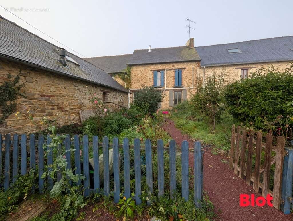 Maison à LA BOSSE-DE-BRETAGNE