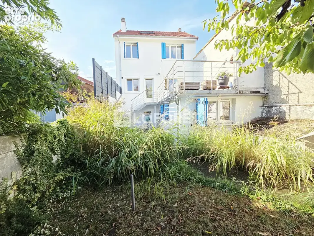 Maison à LES MUREAUX