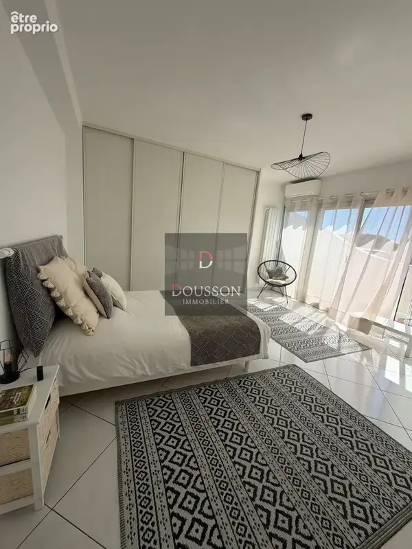 Exclusivité   Appartement P4 avec vue mer avec terrasse 105 m2 PARKING ET DOUBLE GARAGE - photo 10