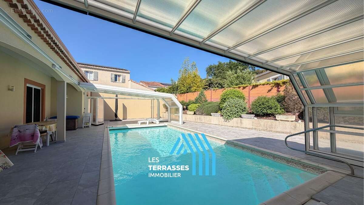 Maison à MONTELIMAR