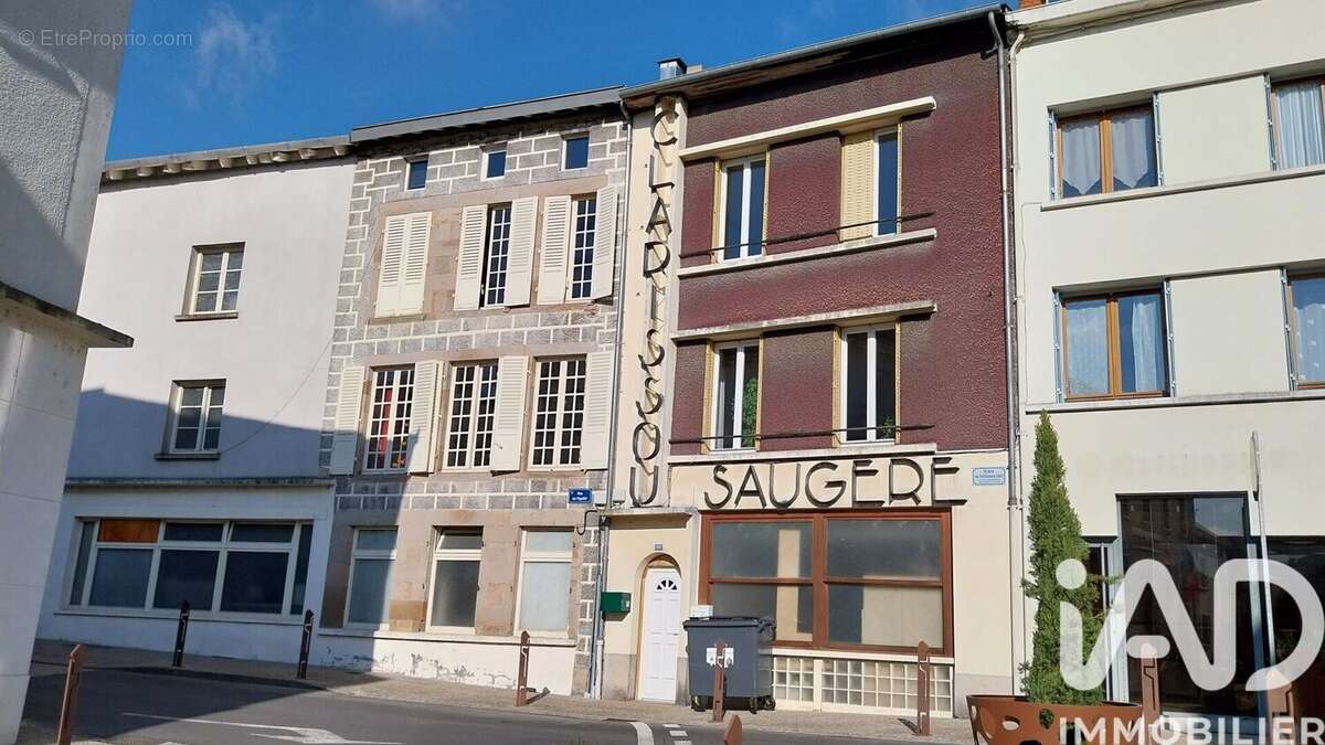 Photo 1 - Maison à BORT-LES-ORGUES