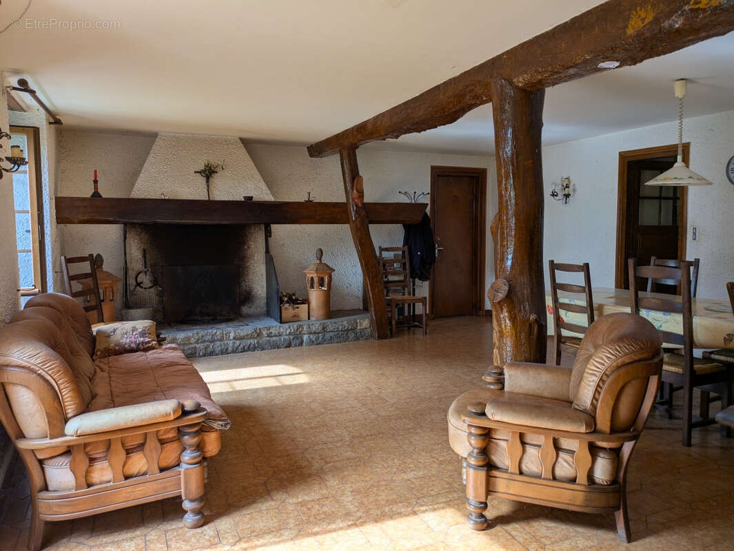 Maison à PUYLAURENS