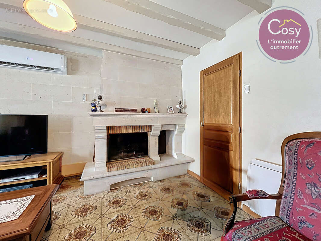 Maison à VIC-SUR-AISNE